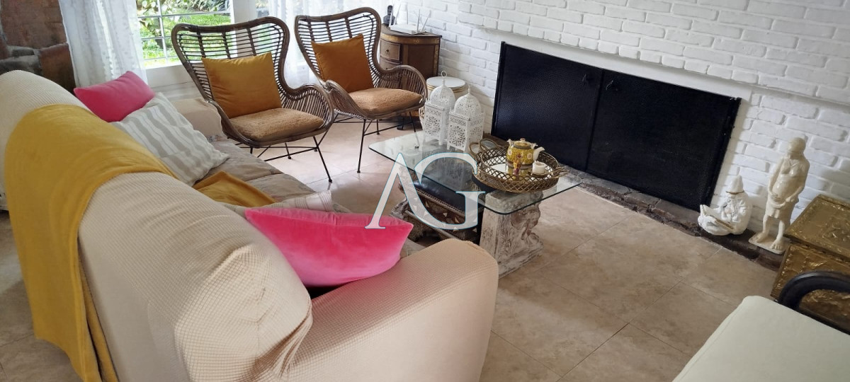 Casa ID.320 - Casa cercana a playa Mansa y shopping Atlantico