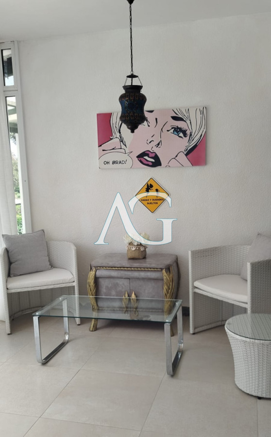 Casa ID.320 - Casa cercana a playa Mansa y shopping Atlantico