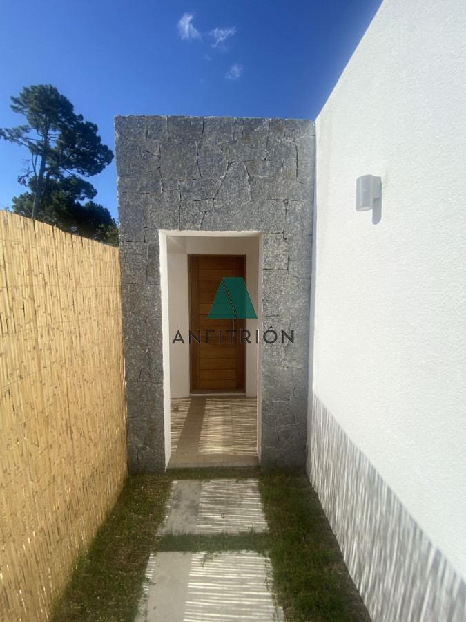 Apartamento ID.90 - Casa luminosa orientada al norte con gran Jardin en zona Colegios