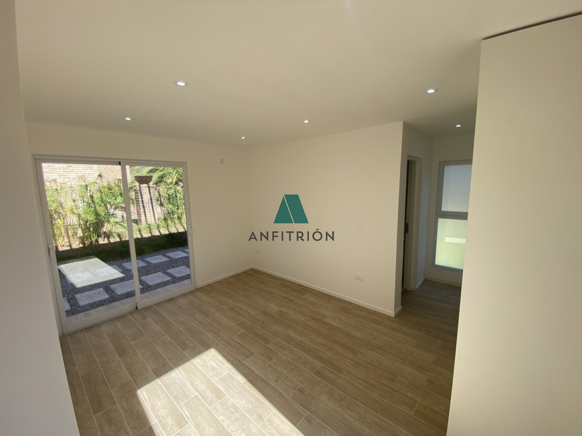 Apartamento ID.90 - Casa luminosa orientada al norte con gran Jardin en zona Colegios