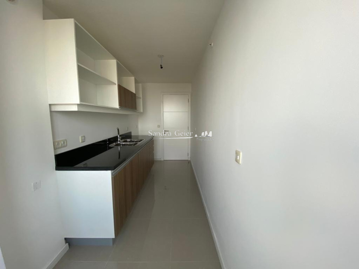 Apartamento ID.2107 -  AV. Roosvelt. One 2 Piso muy alto 2 garages!!!!!