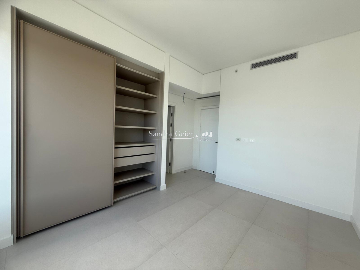 Apartamento ID.2964 -  VENTA LE PARC IV