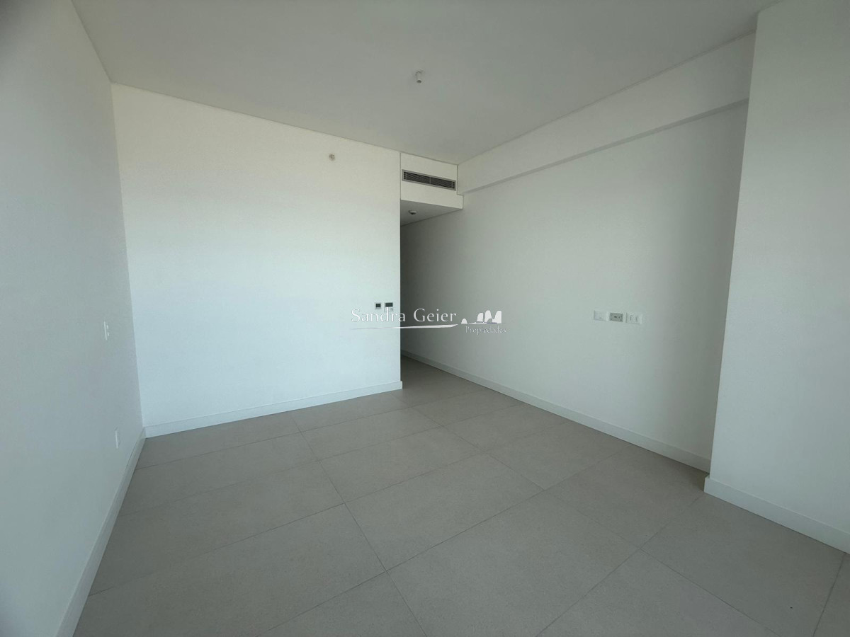 Apartamento ID.2916 -  VENTA BRAVA LE PARC IV FRENTE AL MAR PEGADO AL GRAND HOTEL