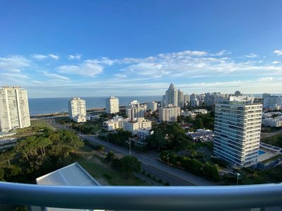 Apartamento ID.2107 -  AV. Roosvelt. One 2 Piso muy alto 2 garages!!!!!