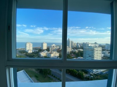 Apartamento ID.2107 -  AV. Roosvelt. One 2 Piso muy alto 2 garages!!!!!