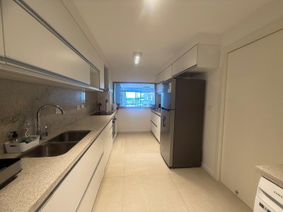 Apartamento ID.2588 - SILENTE VENTA PRIMERA LINEA BRAVA FRENTE AL MAR 