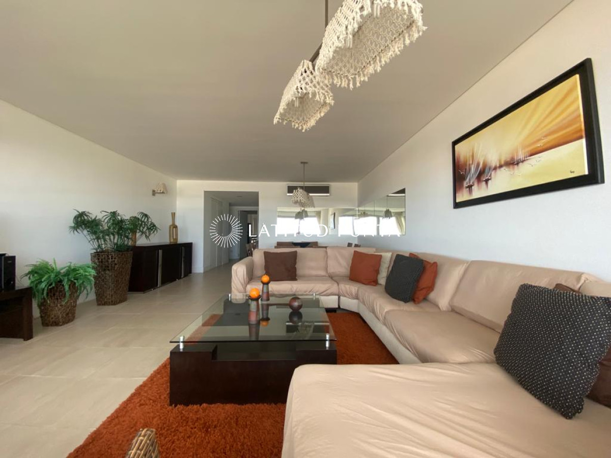 Brava - GoPunta - Portal Inmobiliario de Punta del Este - Maldonado