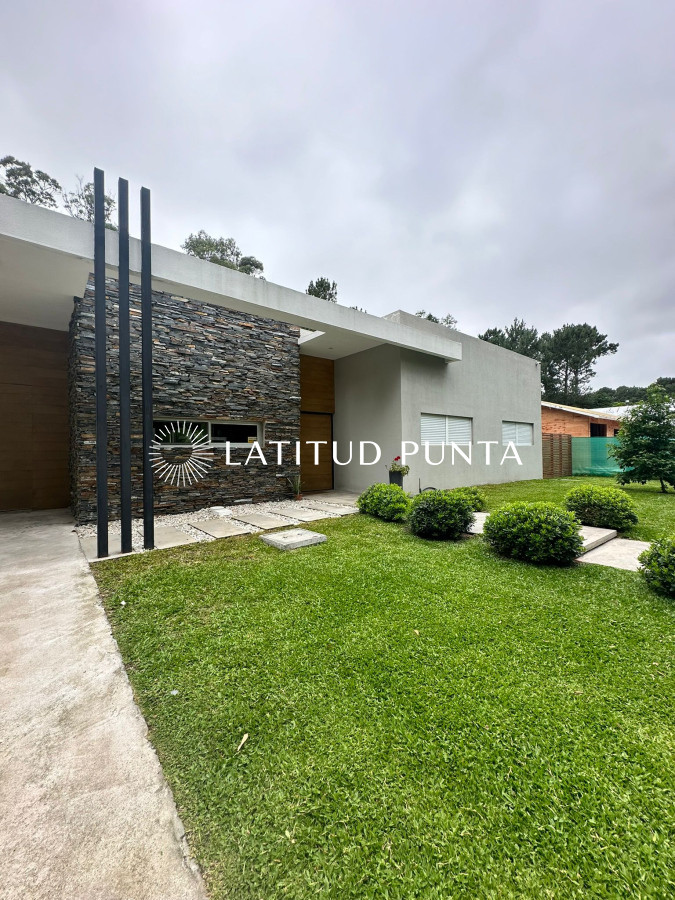 casa en alquiler en parque burnett - lat5658c