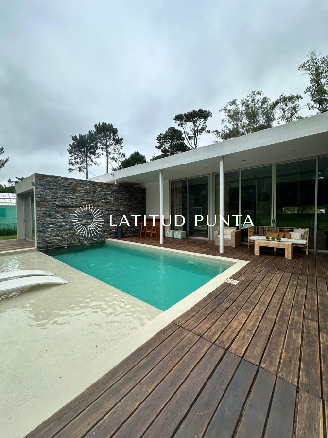 Burnett - GoPunta - Portal Inmobiliario de Punta del Este - Maldonado