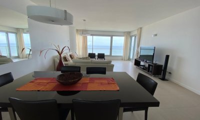 VENTA APARTAMENTO 2 DORMITORIOS TORRE LE PARC II PUNTA DEL ESTE