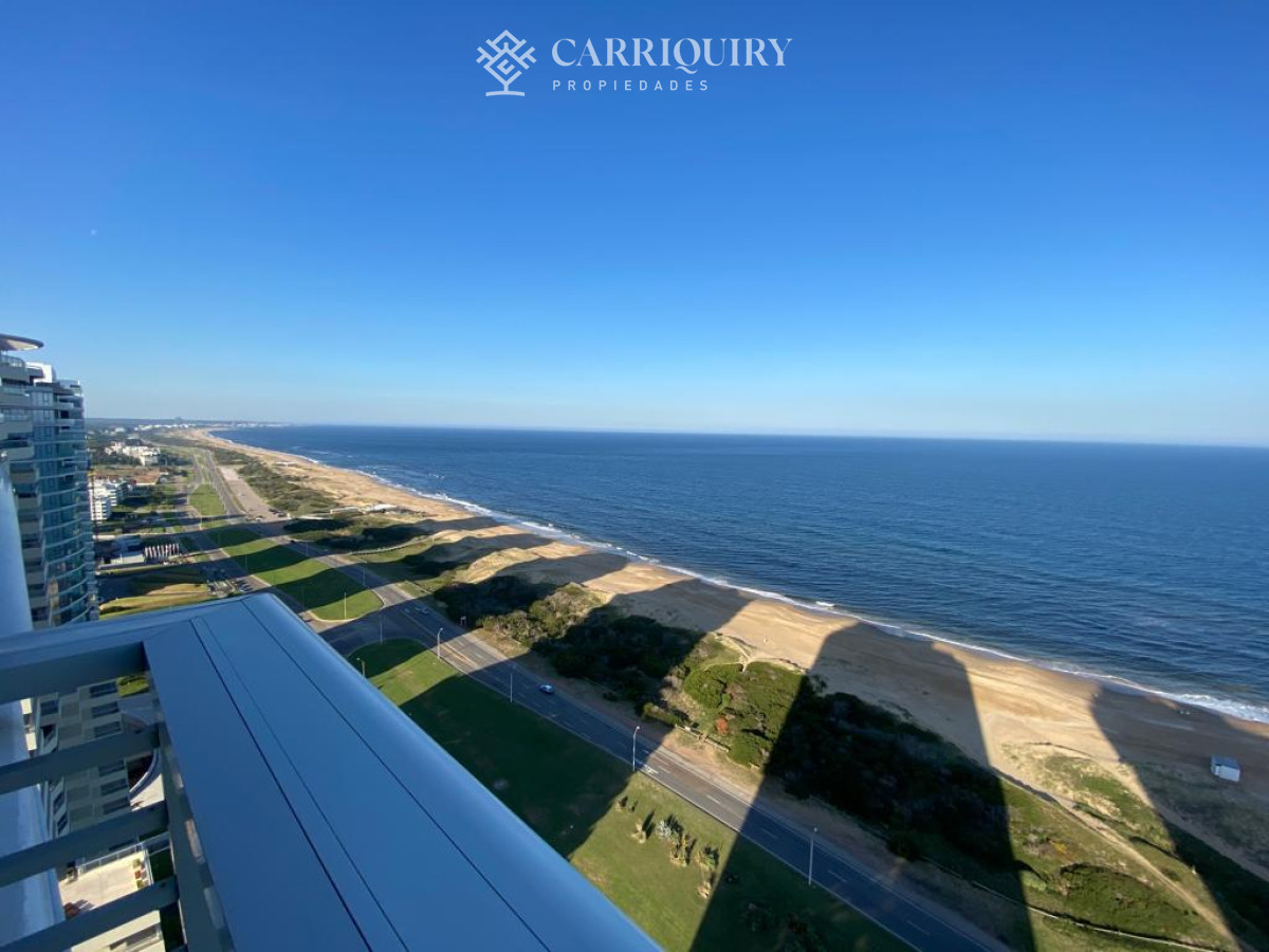 Apartamento ID.9329/Gran-Oportunidad-de-venta,-en-la-zona-del-Puerto-de-Punta-del-Este. - LE PARC 2