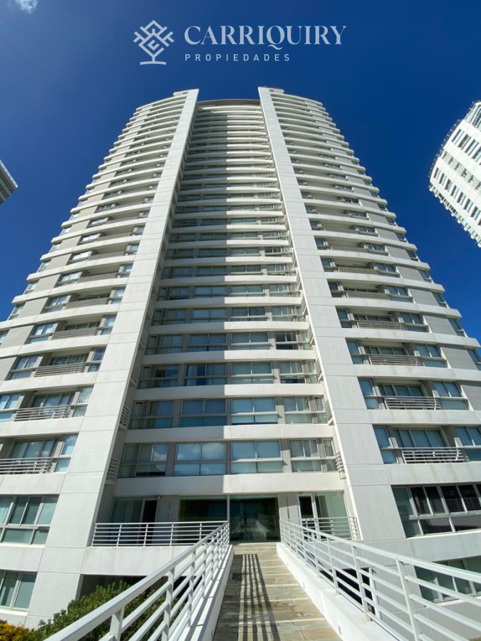 Apartamento ID.9329/Gran-Oportunidad-de-venta,-en-la-zona-del-Puerto-de-Punta-del-Este. - LE PARC 2
