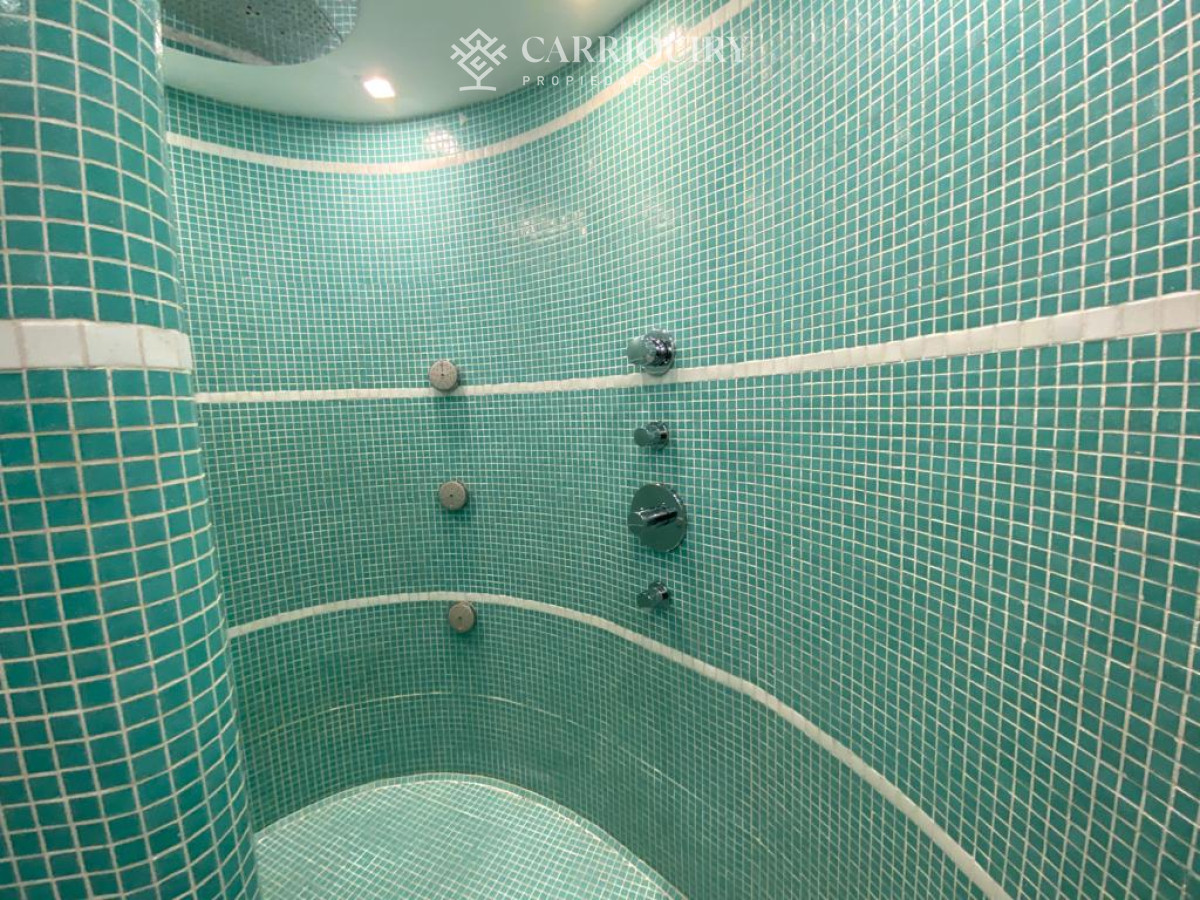 Apartamento ID.9329/Gran-Oportunidad-de-venta,-en-la-zona-del-Puerto-de-Punta-del-Este. - LE PARC 2