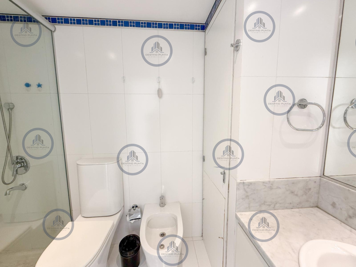Apartamento ID.1648 - Moderno Apartamento en Le Parc Frente al Mar, Punta del Este 