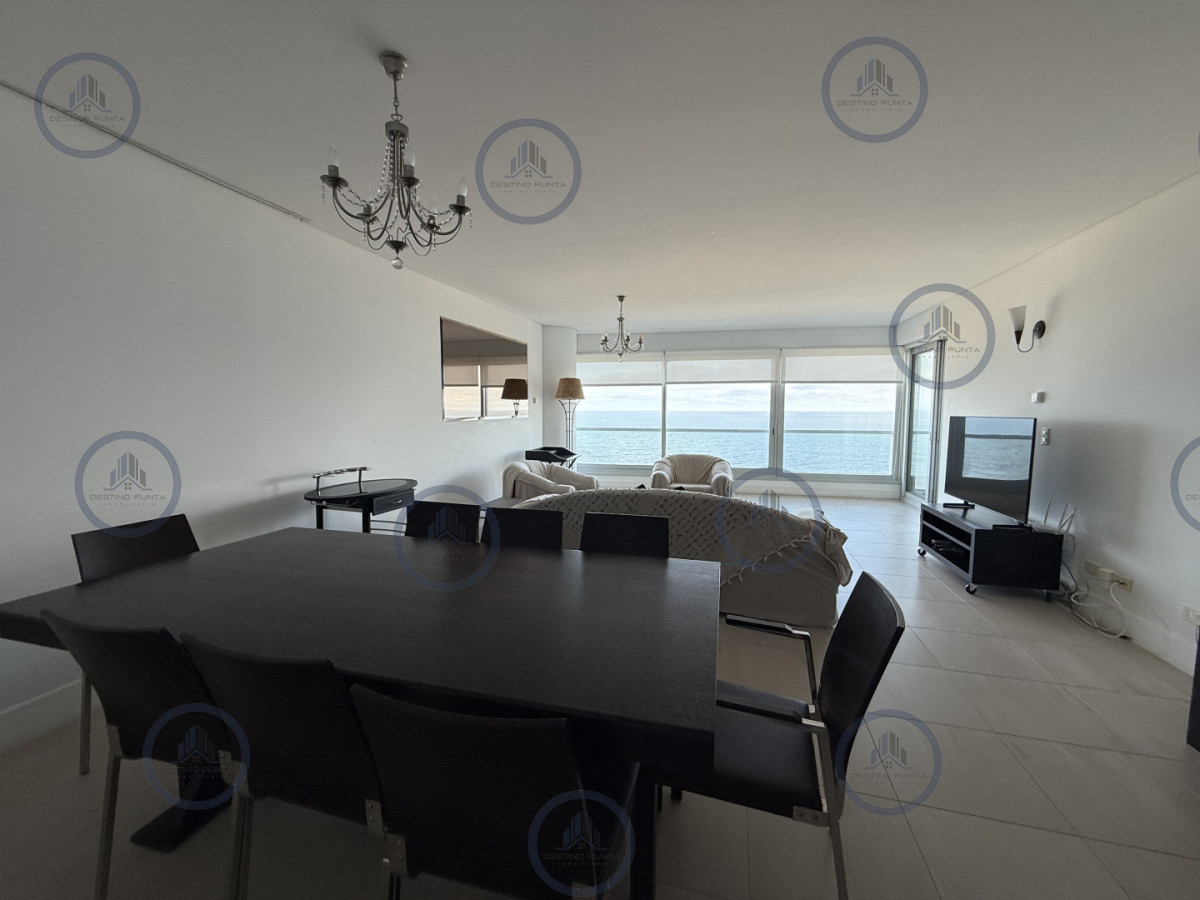 Moderno Apartamento de 2 Dormitorios en Le Parc Frente al Mar, Punta del Este — fotografía 3