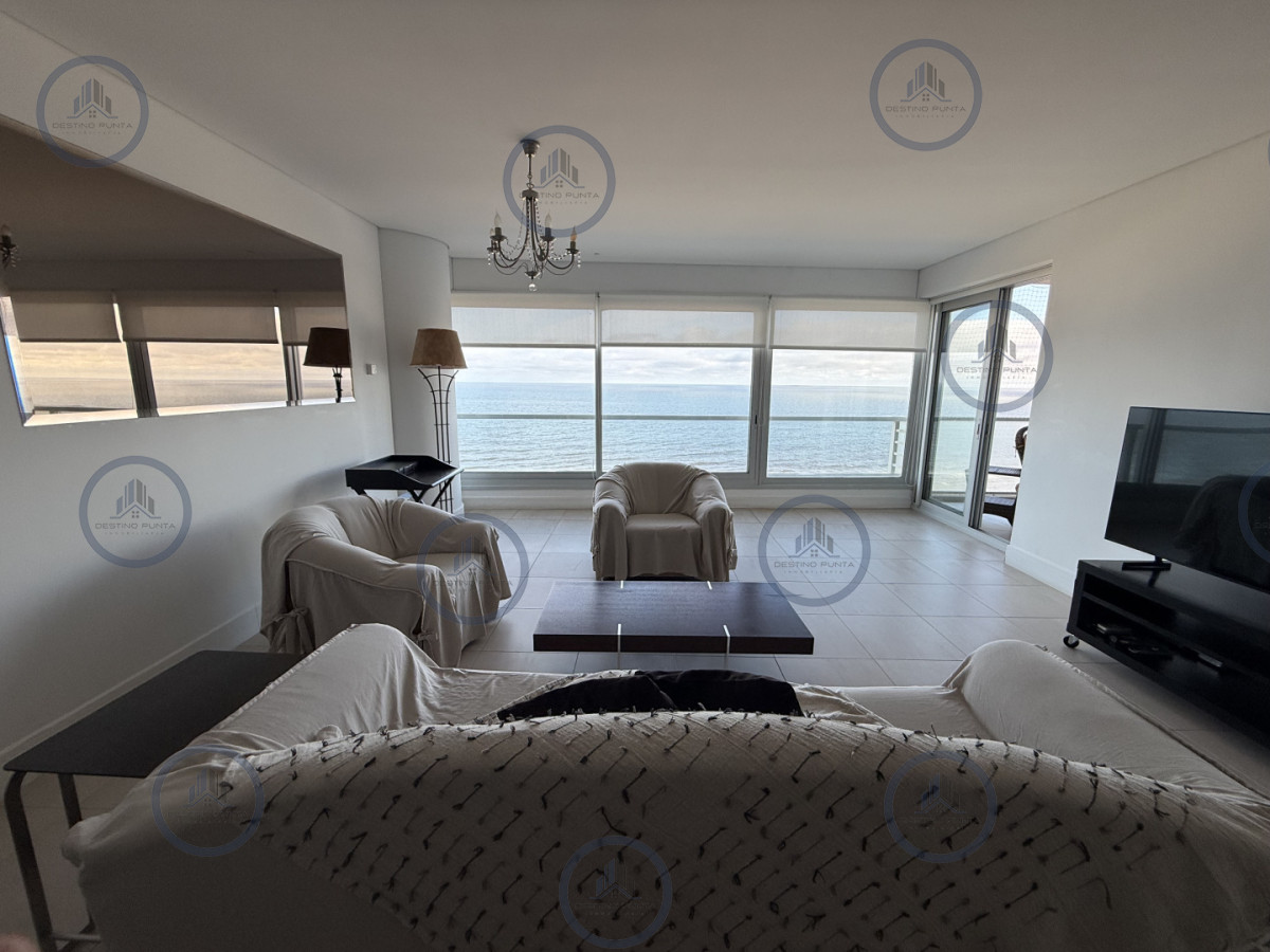 Moderno Apartamento de 2 Dormitorios en Le Parc Frente al Mar, Punta del Este — fotografía 1