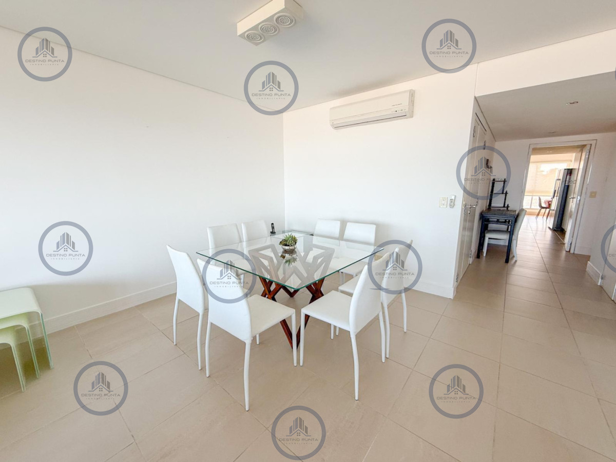 Apartamento ID.1648 - Moderno Apartamento en Le Parc Frente al Mar, Punta del Este 