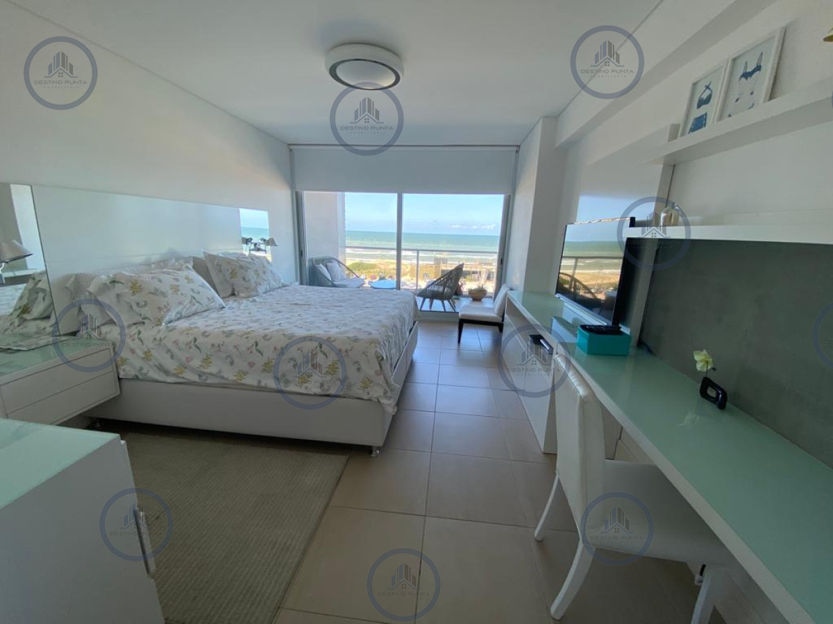 Apartamento ID.1648 - Moderno Apartamento en Le Parc Frente al Mar, Punta del Este 