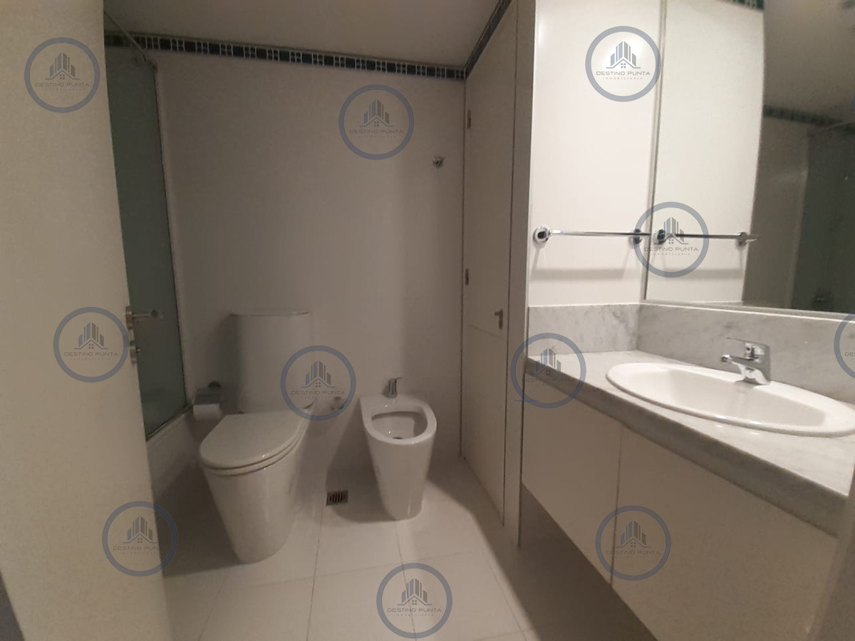 Apartamento ID.2166 - LE PARC II, 2 Dormitorios con Vista al Mar, Frente a la Playa