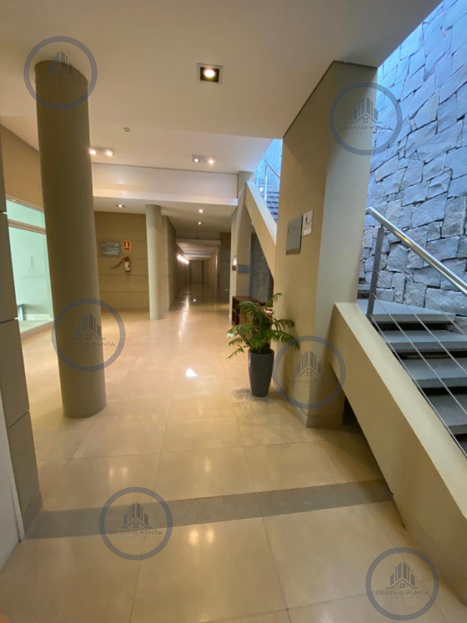 Apartamento ID.1650 - Moderno Apartamento de 2 Dormitorios en Le Parc Frente al Mar, Punta del Este 