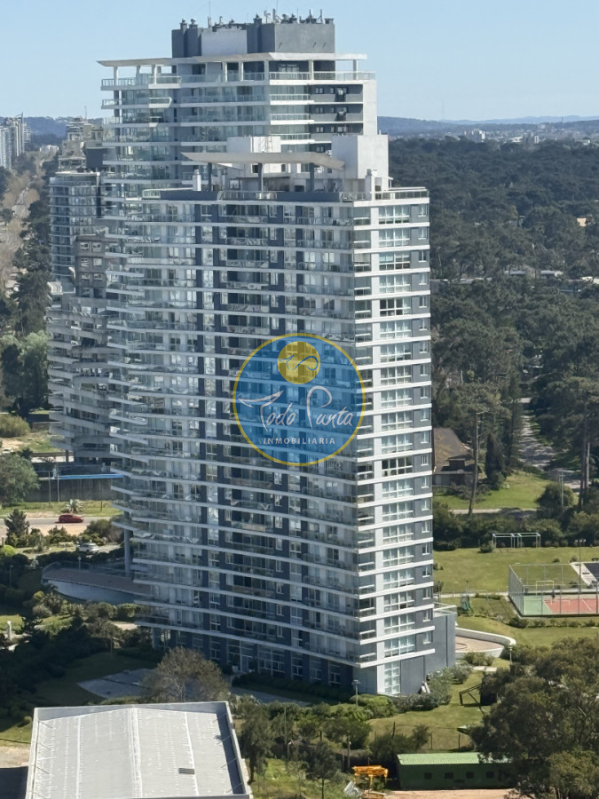 Miniatura de Apartamento de 2 dormitorios en , Punta del Este | Todo Punta