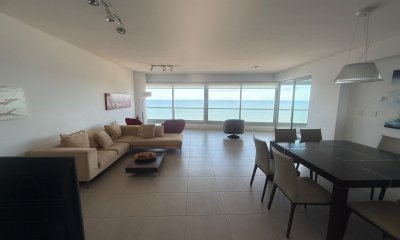 Venta y alquiler apartamento 3 dormitorios en Playa Brava, Punta del Este