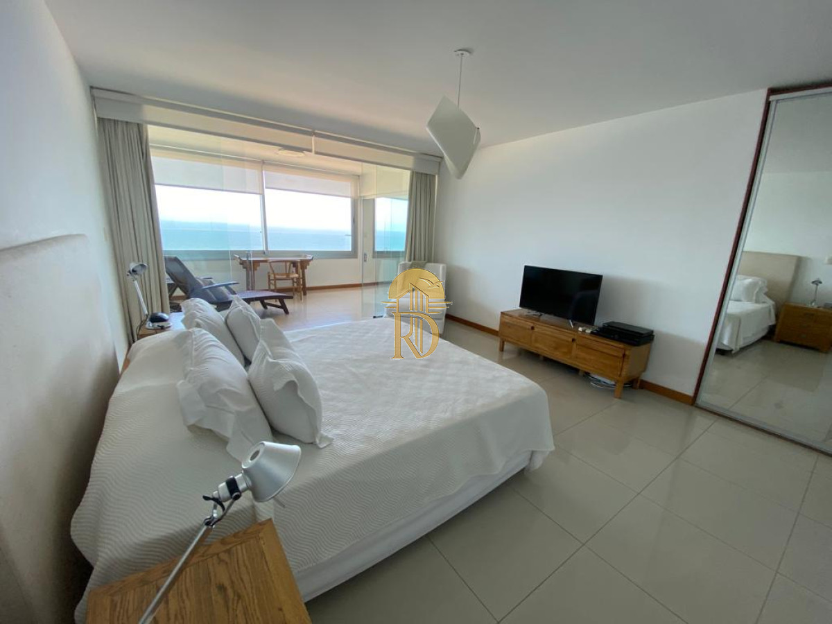 Alta gama sobre  primera línea -id-751-10