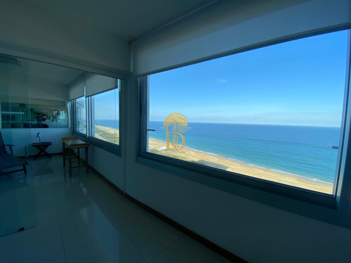 Alta gama sobre  primera línea -id-751-7