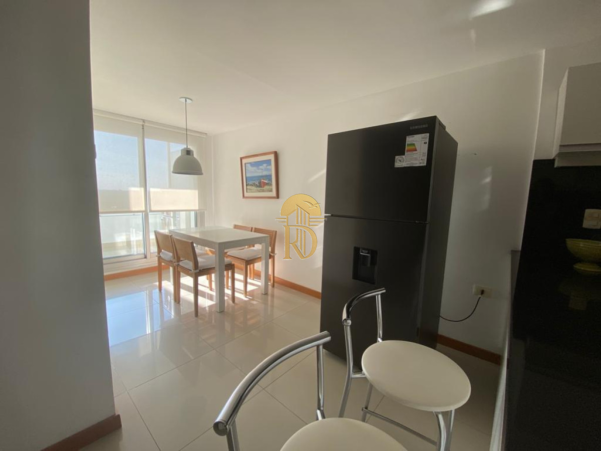 Alta gama sobre  primera línea -id-751-25