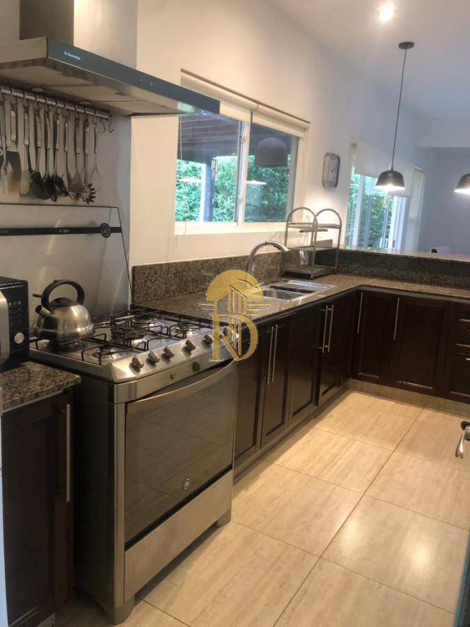 CASA BRAVA -id-331-18