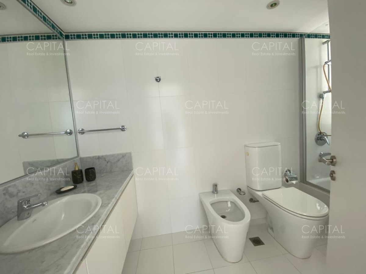 Apartamento ID.38821 - Le Parc Punta del Este en Alquiler 