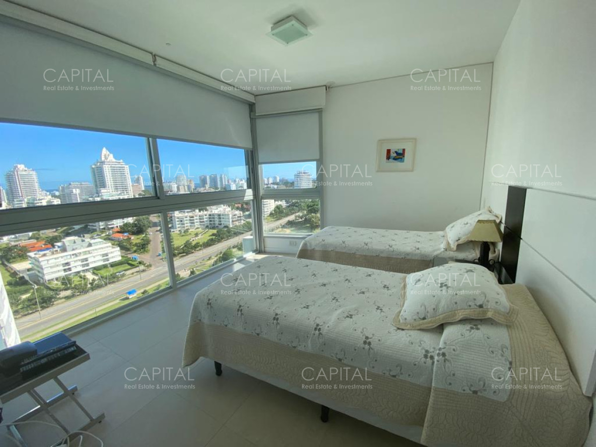 Apartamento ID.38821 - Le Parc Punta del Este en Alquiler 