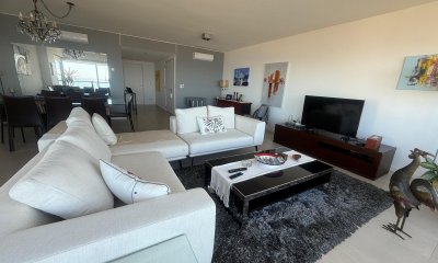 Venta apto 3 dormitorios , Edificio LE PARC II