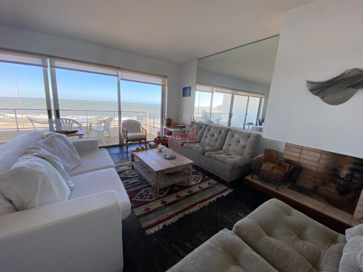 Apartamento ID.166369/venta-de-dos-dormitorios-a-estrenar - VENTA FRENTE AL MAR EN PENINSULA