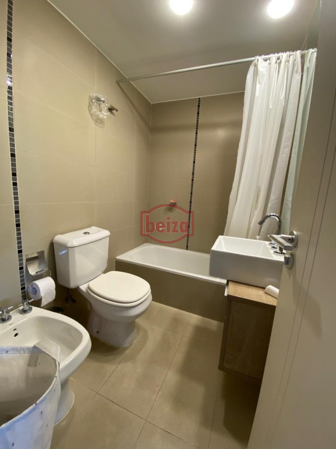Apartamento ID.166668/Gran-Oportunidad-de-venta,-en-la-zona-del-Puerto-de-Punta-del-Este. - Puerto con amenities