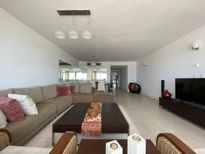VENTA APARTAMENTO DE 2 DORMITORIOS EN LE PARC 