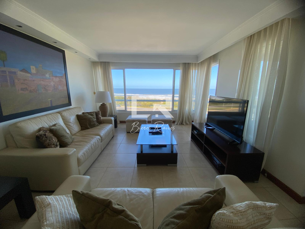 Apartamento ID.711 - BAHIA BRAVA 