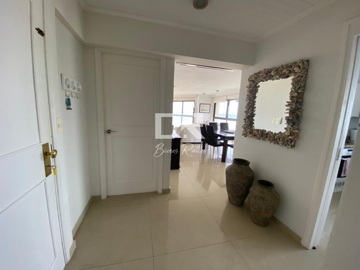 Apartamento ID.364 - Torre Cristal 