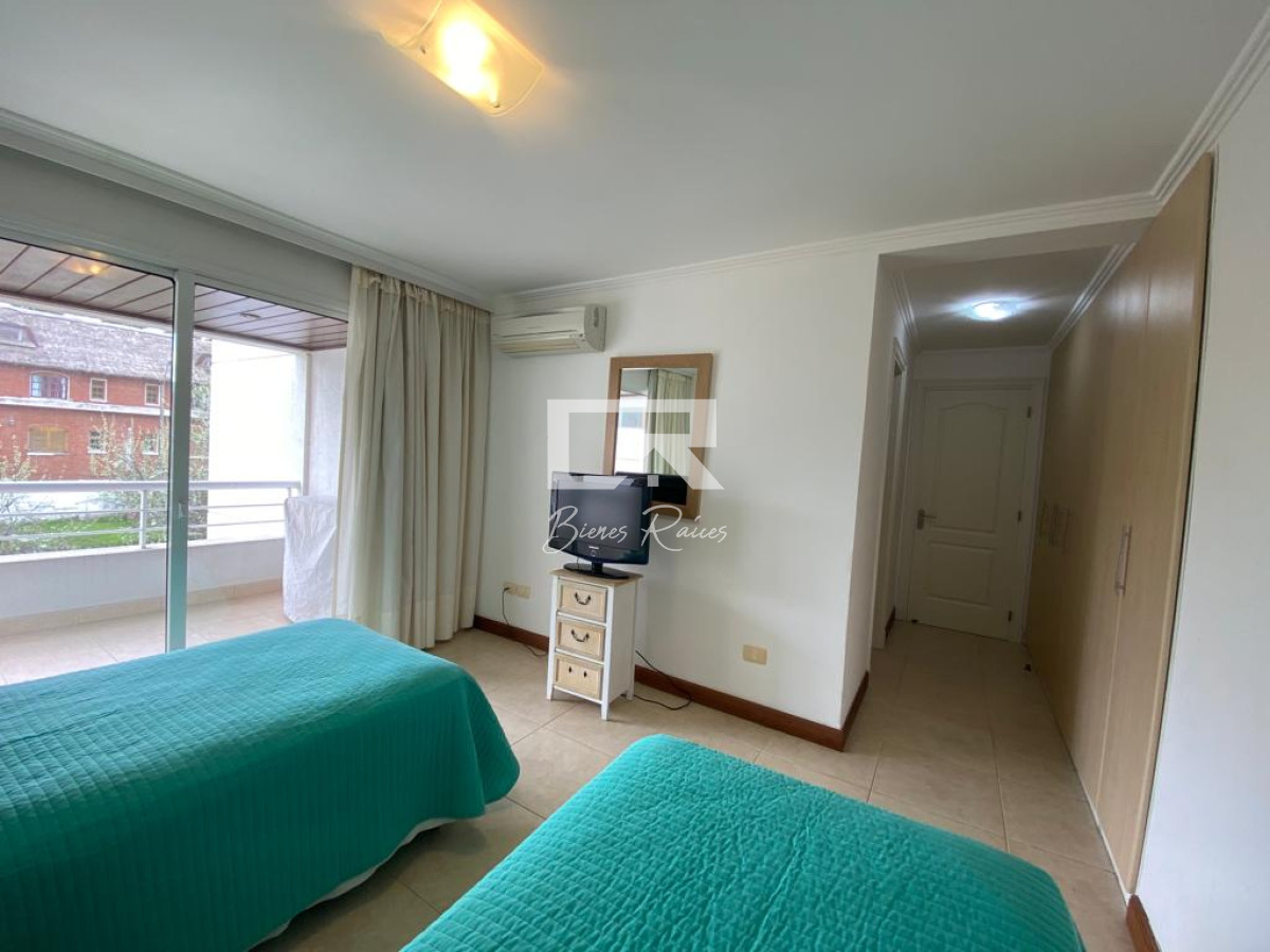 Apartamento ID.394 - BAHIA BRAVA 
