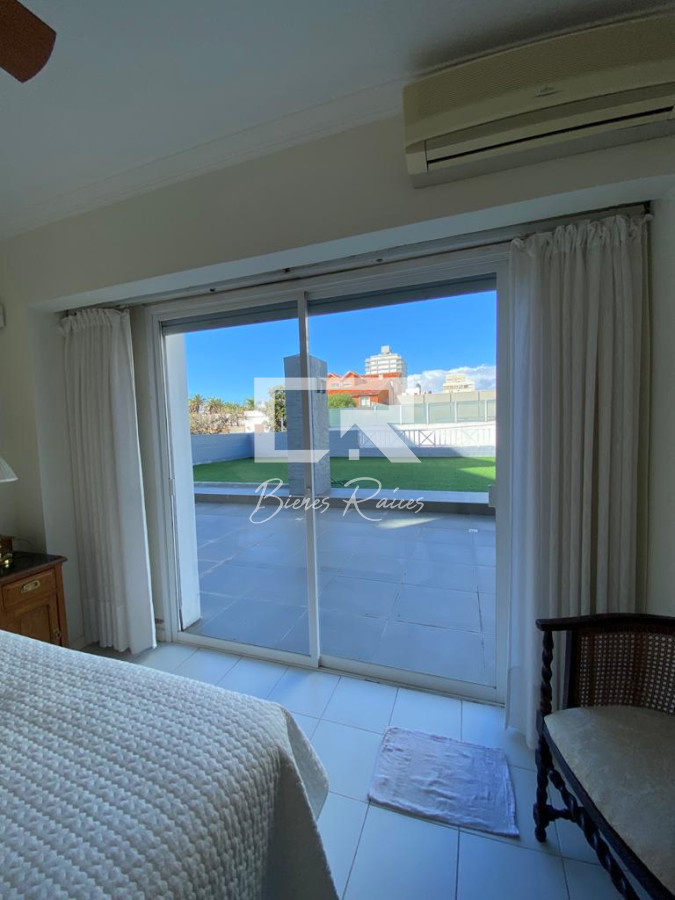 Apartamento ID.119 - Excepcional apto sobre rambla portuaria.