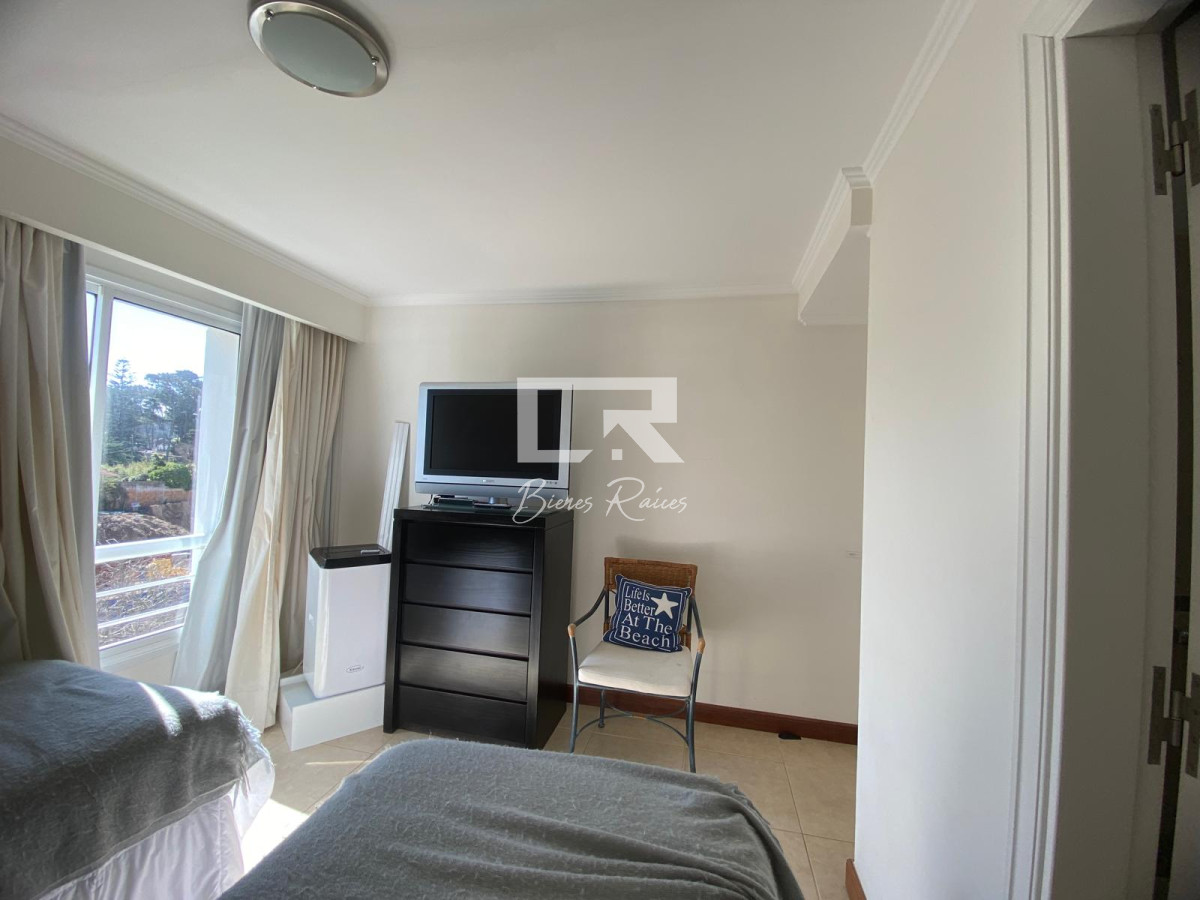Apartamento ID.711 - BAHIA BRAVA 