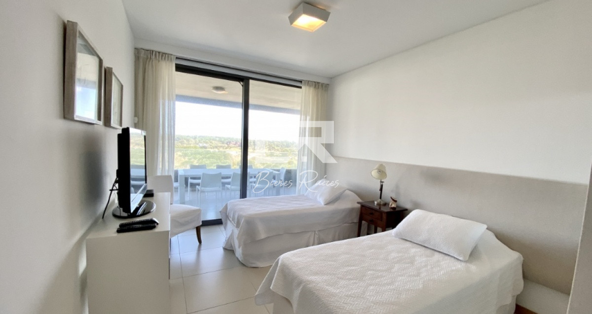Apartamento ID.114 - Confort, calidad y entorno en una planta única. 