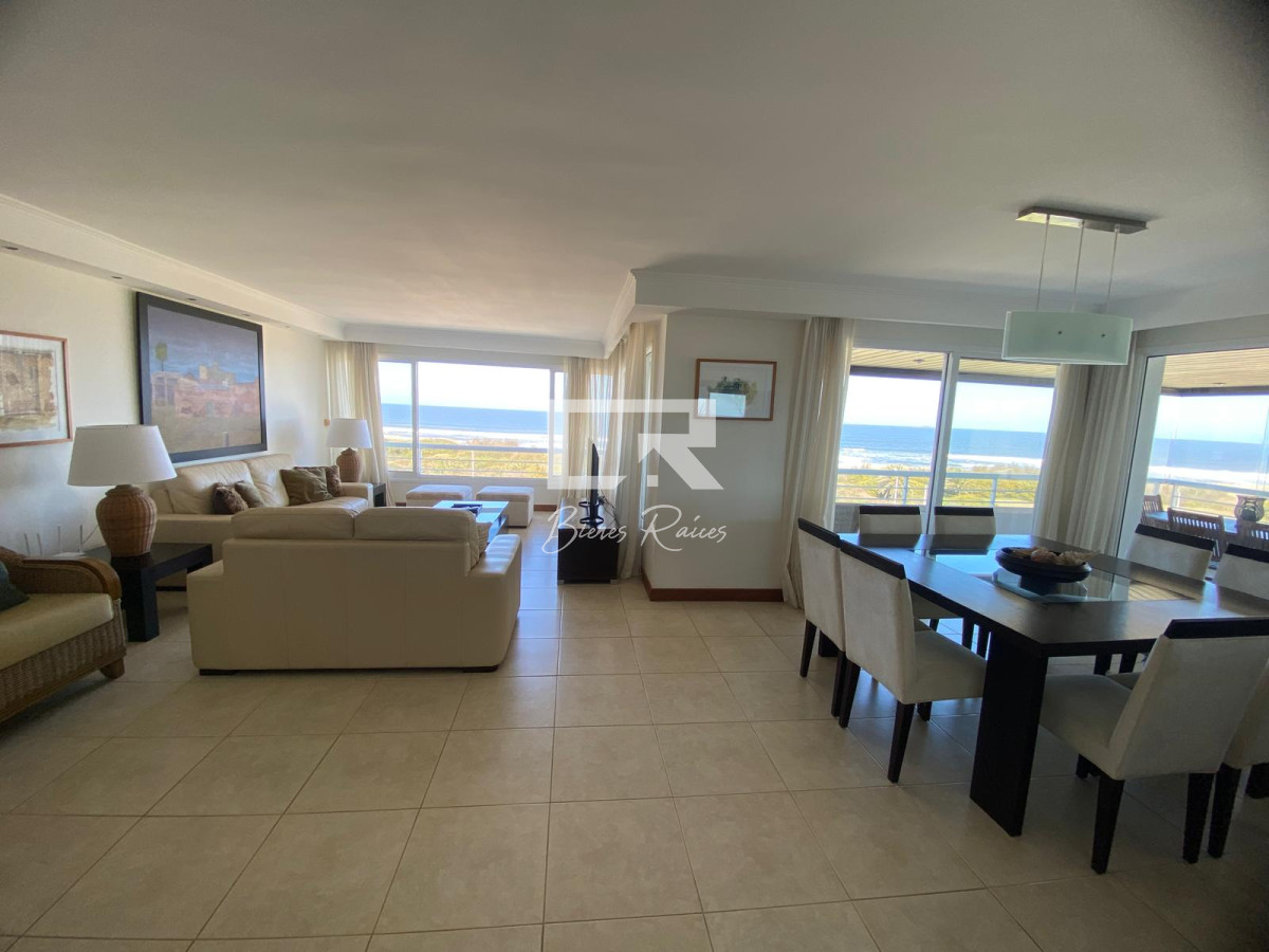 Apartamento ID.711 - BAHIA BRAVA 