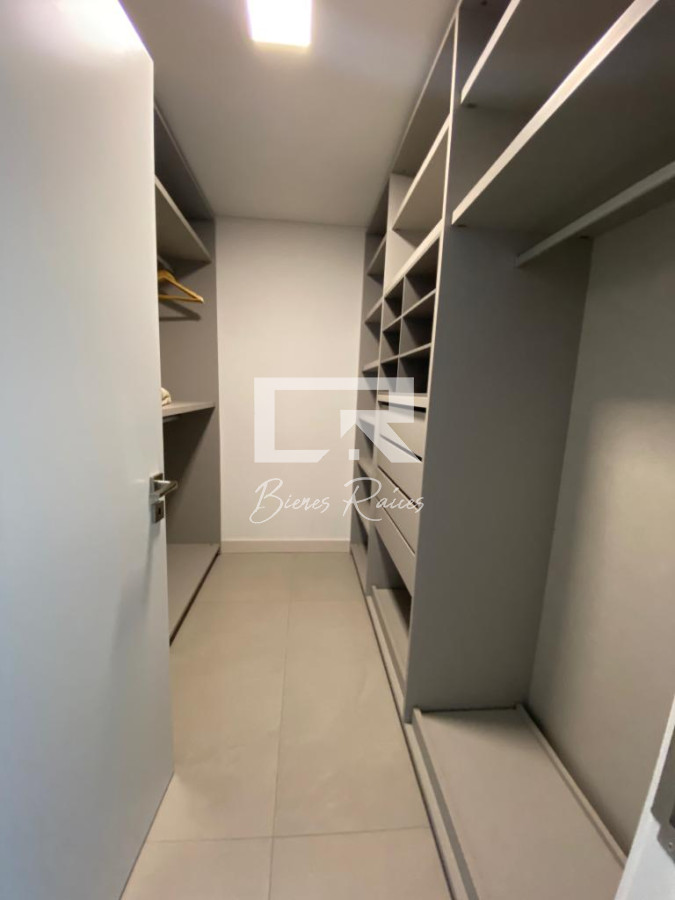 Apartamento ID.113 - Sobre la primer línea al mar,  conjugue estilo y calidad.