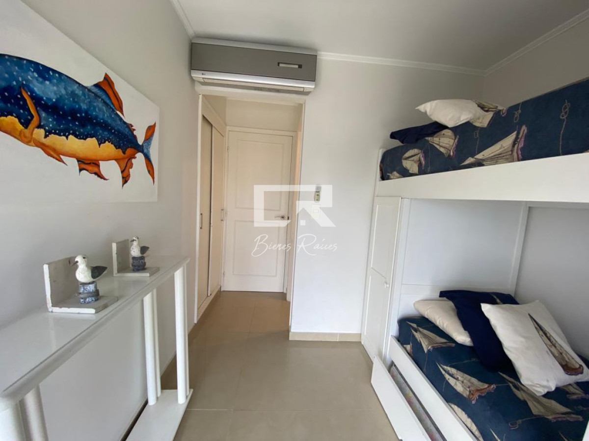 Apartamento ID.364 - Torre Cristal 