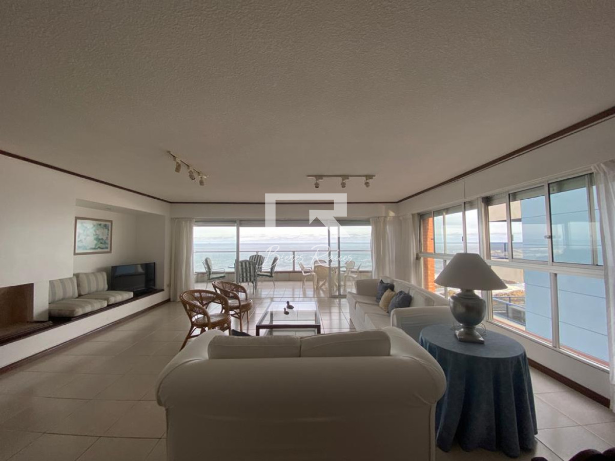 Apartamento ID.176 - Edificio Carmel 