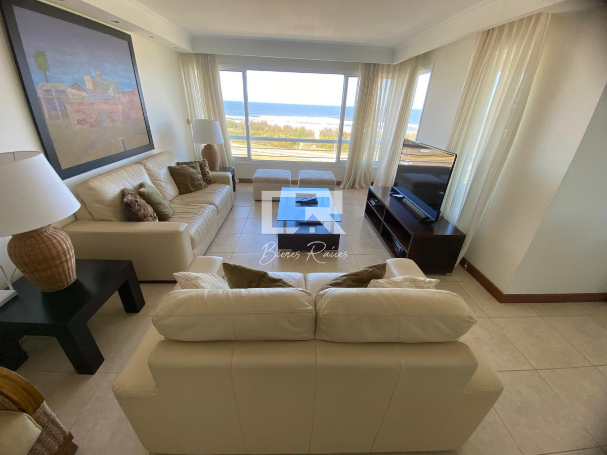 Apartamento ID.711 - BAHIA BRAVA 