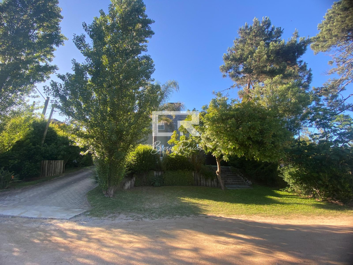Casa ID.716 - CASA BRAVA
