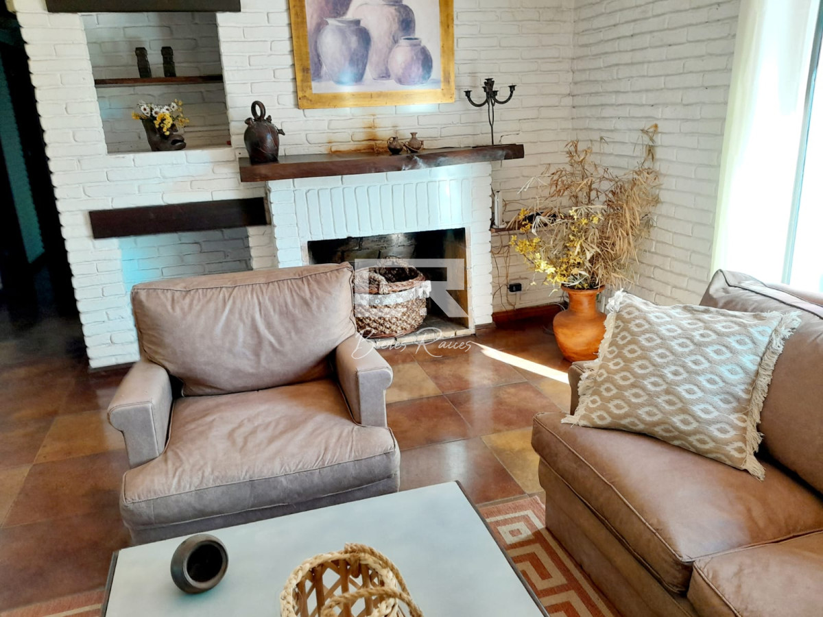 Casa ID.173 - Chalet en Pinares 