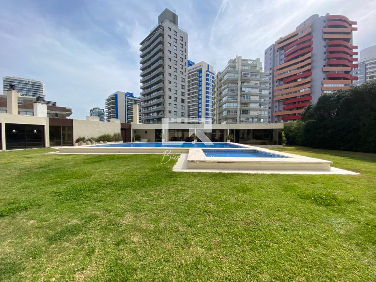 Apartamento ID.364 - Torre Cristal 